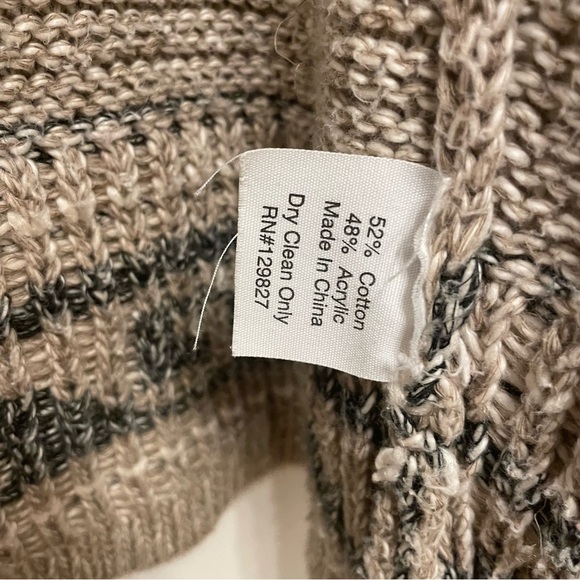 Jen’s Pirate Booty Cardigan - Picture 7 of 9